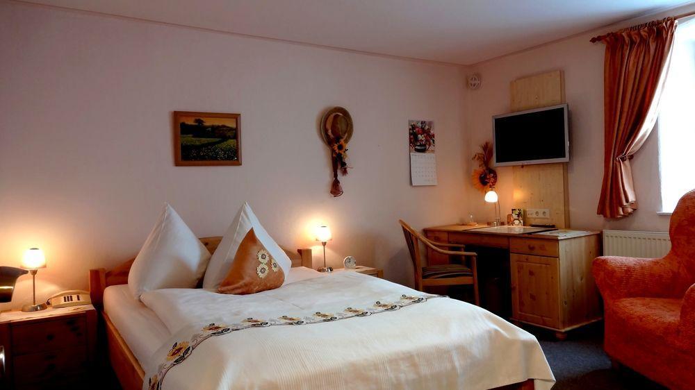 Logis L'Auberge Gutshof Bischofswerda Ngoại thất bức ảnh